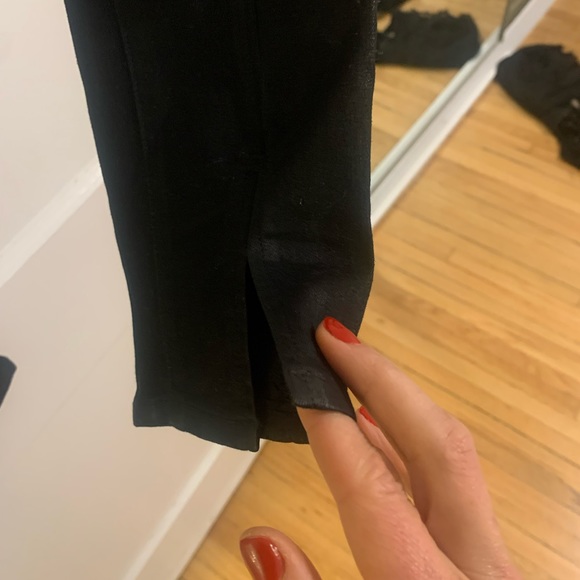 Black coated mid-rise Jbrand Jeans with slit bottom - Picture 3 of 3